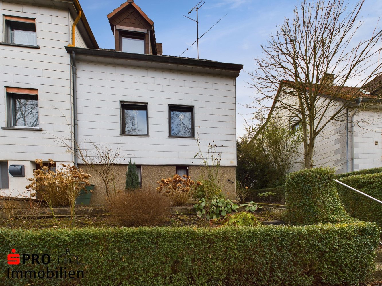 Casa de 6 divisões em Saarbrucken, Germany N.º 54513