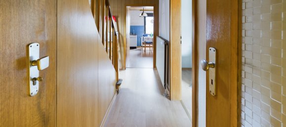 Casa de 6 divisões em Saarbrucken, Germany N.º 54513 3