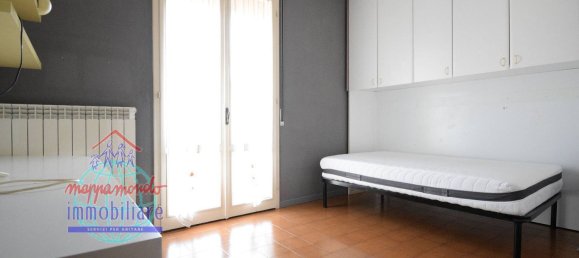 4 rooms Apartment in Cento, Italy No. 298937 12