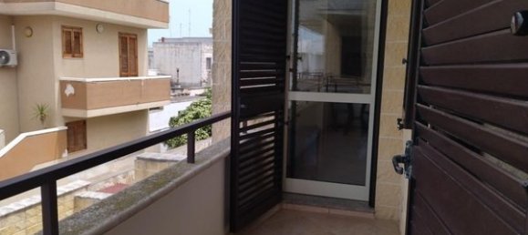 3-salle Maison à Melendugno, Italy No. 237945 24