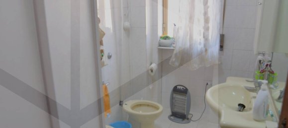 3 rooms Apartment in Arzano, Italy No. 21392 21