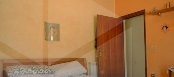 3 rooms Apartment in Arzano, Italy No. 21392 19