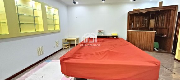 3 bedrooms Villa in Porto, Portugal No. 121431 11