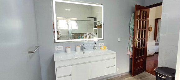 3 bedrooms Villa in Porto, Portugal No. 121431 21