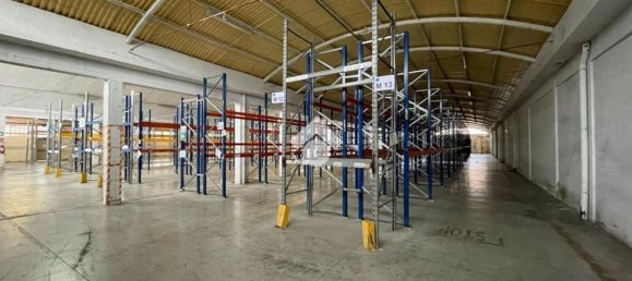 Almacén en Terranuova Bracciolini, Italy 2280 m² No. 125320 8