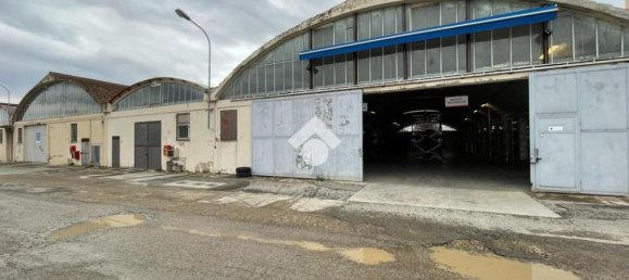 Almacén en Terranuova Bracciolini, Italy 2280 m² No. 125320 18