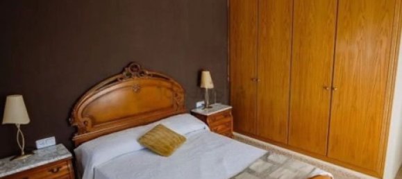 4 bedrooms House in Estivella, Spain No. 190967 2