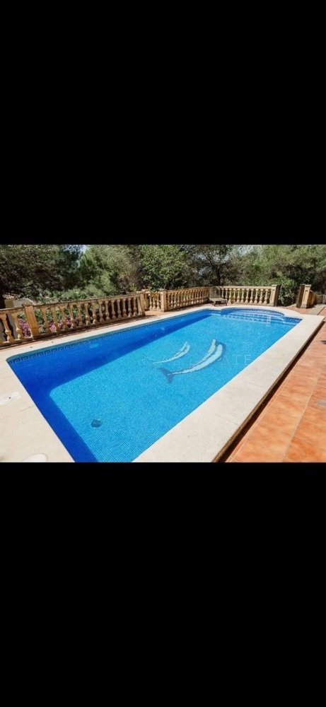 4 bedrooms House in Estivella, Spain No. 190967
