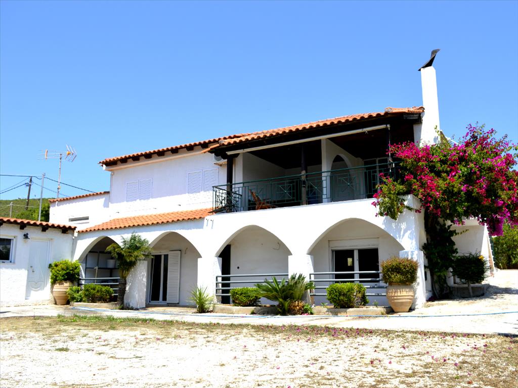 6 غرف نوم عقار تجاري في Lavrio, Greece رقم 6221