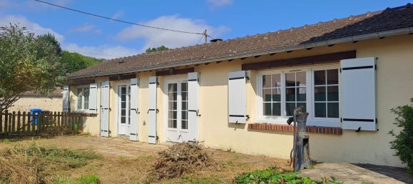 Casa de 3 dormitorios en Saint-Piat, France No. 252681 2