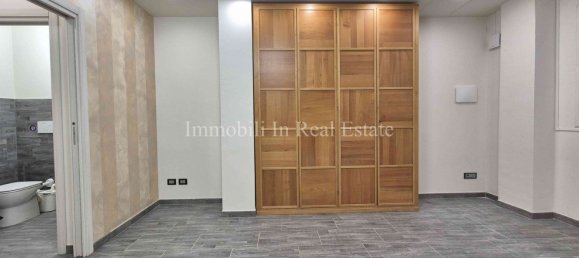 Propriété commerciale à Milan, Italy 30m² No. 364792 9