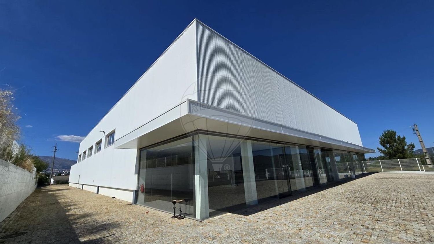 Armazém em Covilhã, Portugal 2694 m² N.º 82885