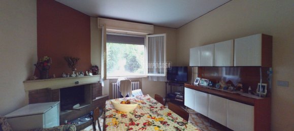 7 rooms House in Carpi, Italy No. 169282 6
