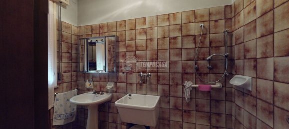 7 rooms House in Carpi, Italy No. 169282 16