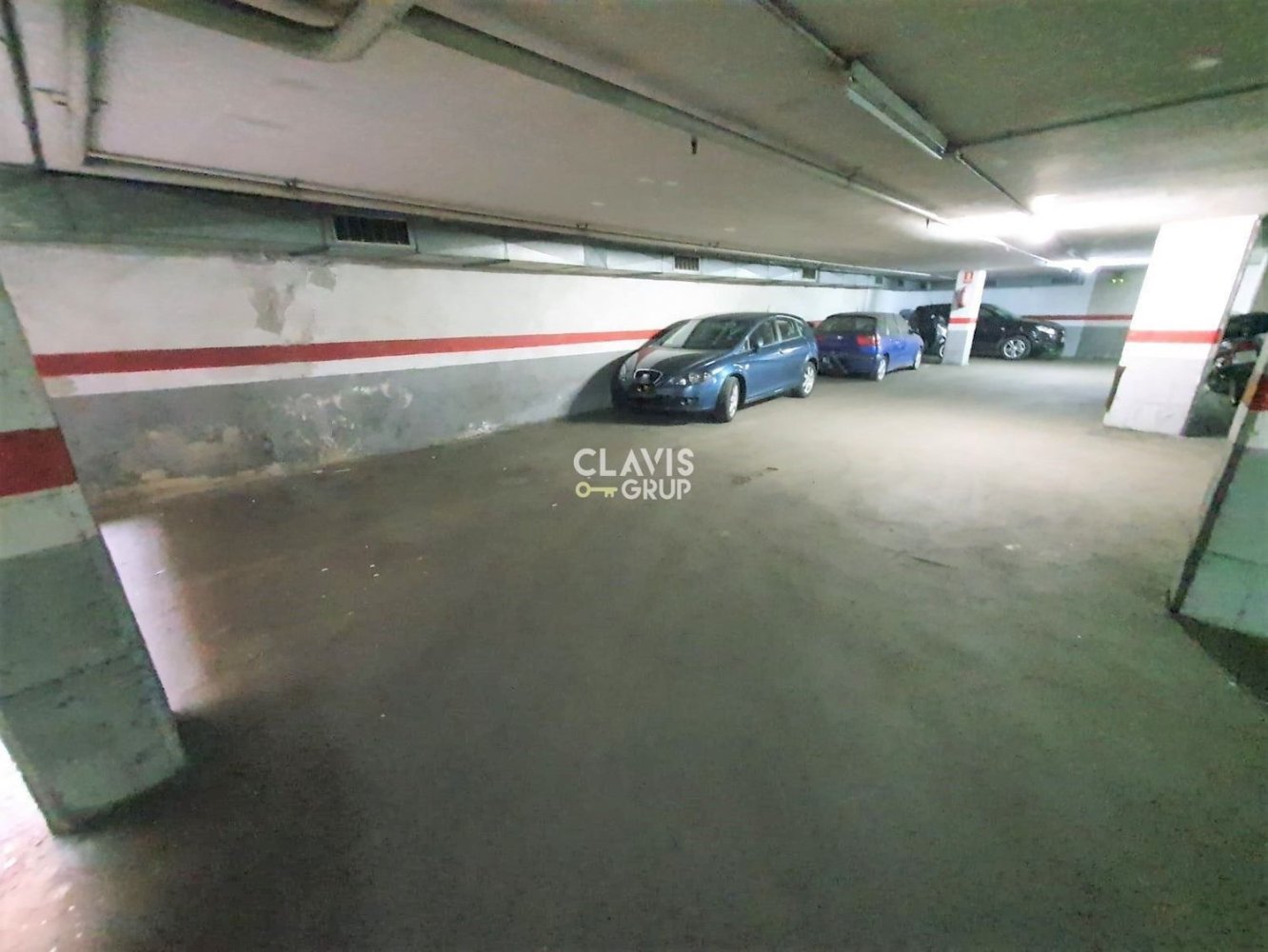 Garage in Barcelona, Spain 12m², Nr. 215836