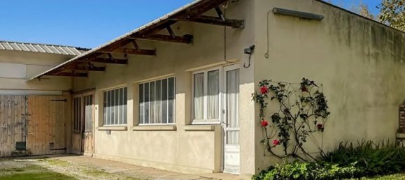 4 bedrooms House in Saint-Andre-les-Vergers, France No. 225069 7