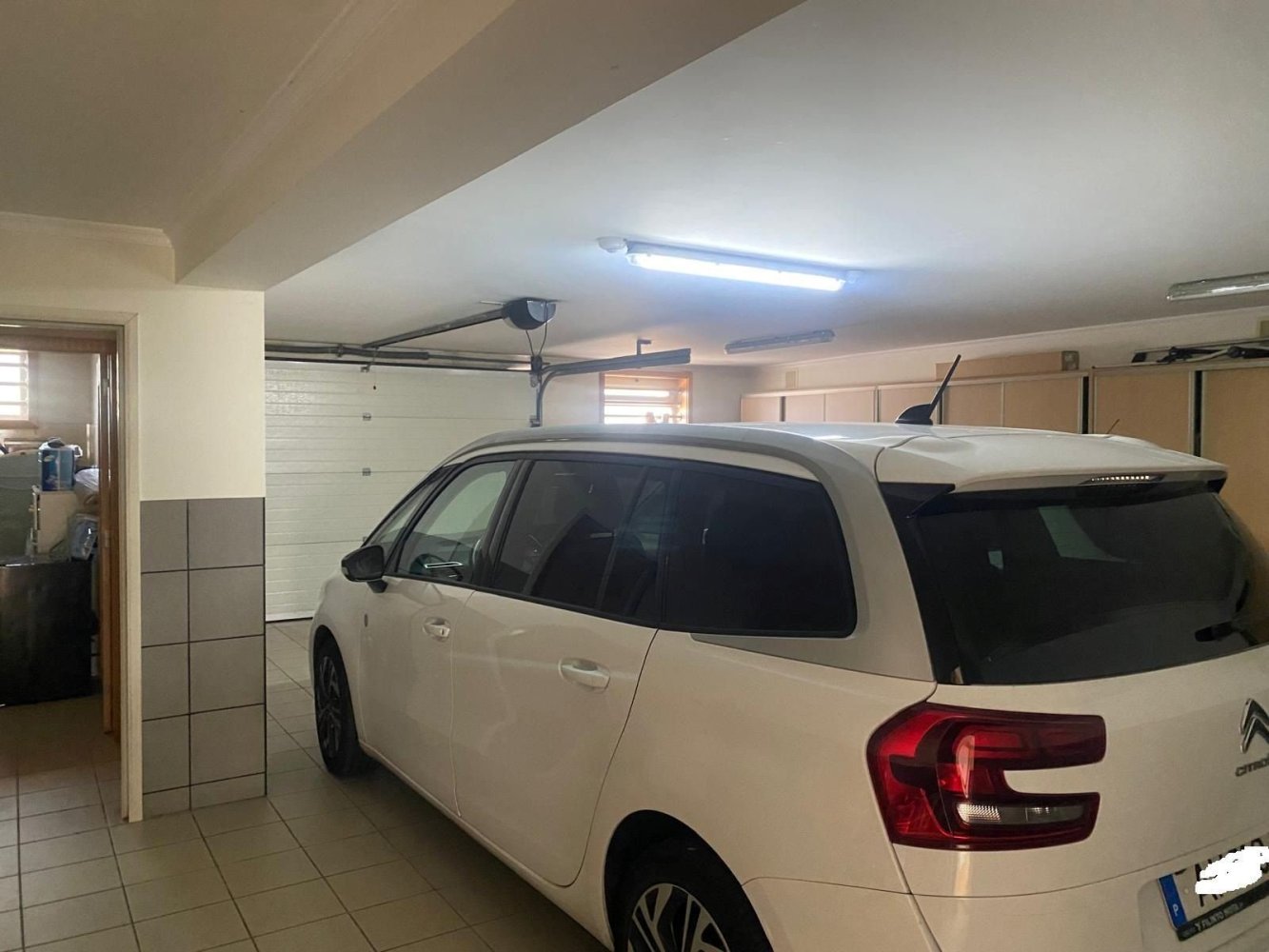 5 bedrooms House in Senhora da Hora, Portugal No. 136946