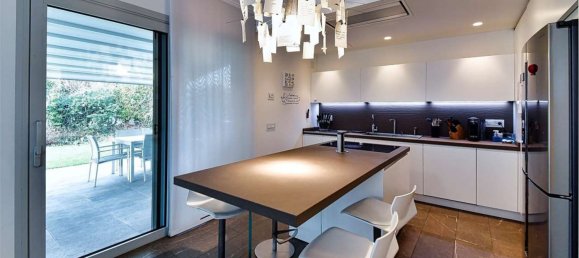 Apartamento de 4 divisões em Capiago Intimiano, Italy N.º 186086 36