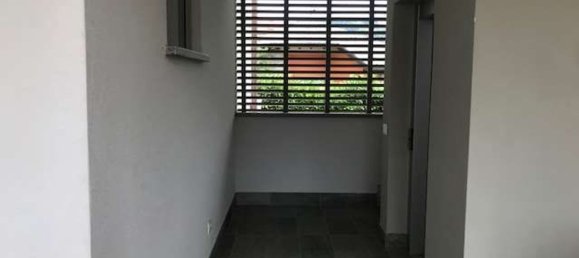 Apartamento de 4 divisões em Capiago Intimiano, Italy N.º 186086 76