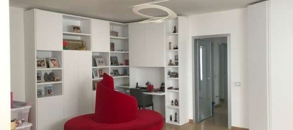 Apartamento de 4 divisões em Capiago Intimiano, Italy N.º 186086 73