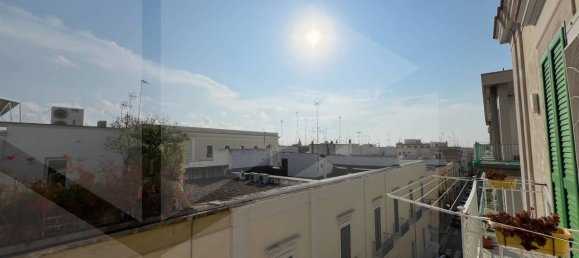 2-salle Appartement à Molfetta, Italy No. 28698 5