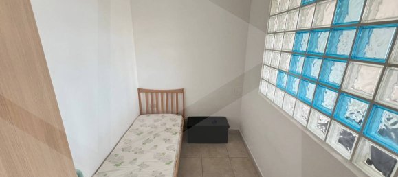 2-salle Appartement à Molfetta, Italy No. 28698 8