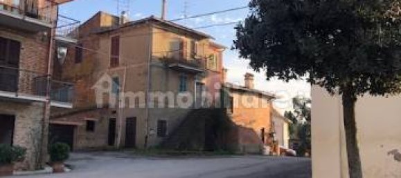 6 chambres Appartement à Castiglione del Lago, Italy No. 126538 3
