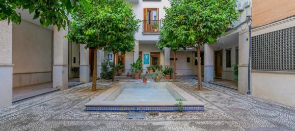 27m² Parking in Granada, Spain No. 166600 5