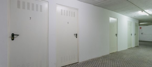 27m² Parking in Granada, Spain No. 166600 12