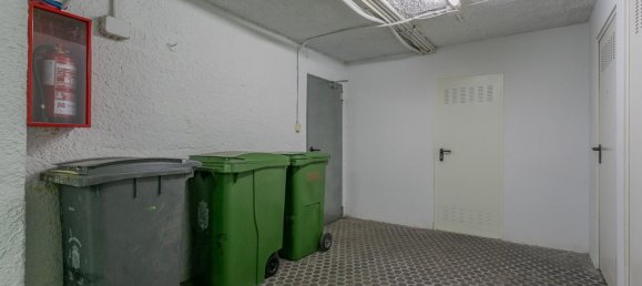 27m² Parking in Granada, Spain No. 166600 13