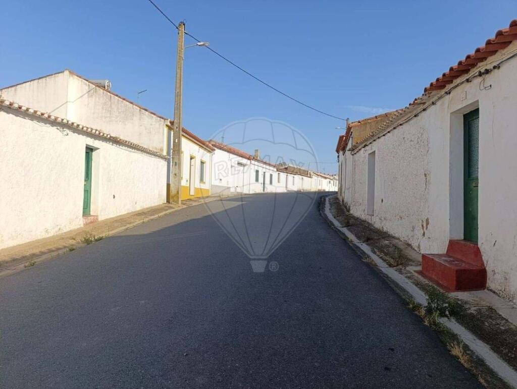 3 bedrooms Villa in Moura, Portugal No. 231754