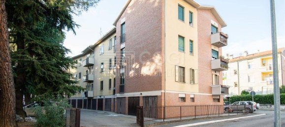 2 Schlafzimmer Wohnung in Imola, Italy, Nr. 351920 21