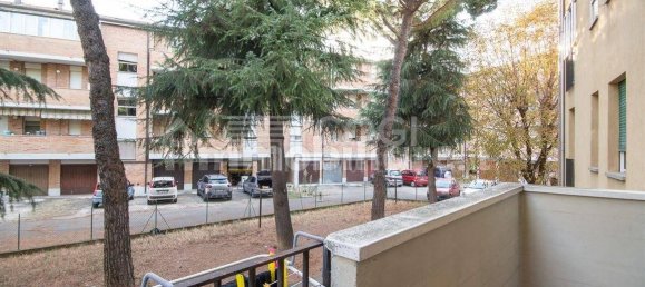 2 Schlafzimmer Wohnung in Imola, Italy, Nr. 351920 13