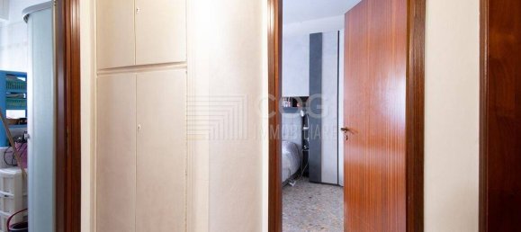 2 Schlafzimmer Wohnung in Imola, Italy, Nr. 351920 9