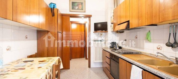 2 Schlafzimmer Wohnung in Imola, Italy, Nr. 351920 8