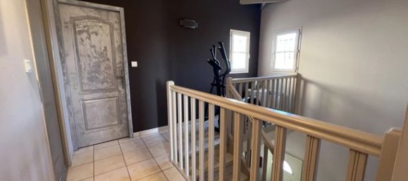 4 bedrooms House in Yonne, France No. 309518 6