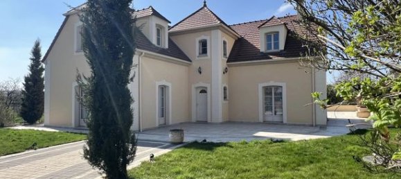 4 bedrooms House in Yonne, France No. 309518 17