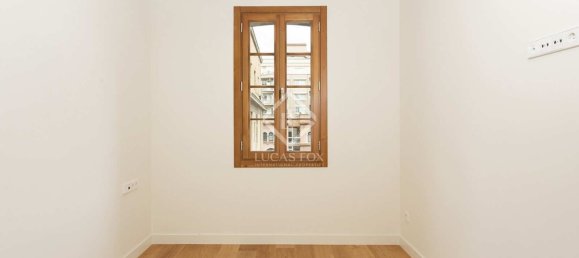 3 chambres Appartement à Eixample, Spain No. 127782 12