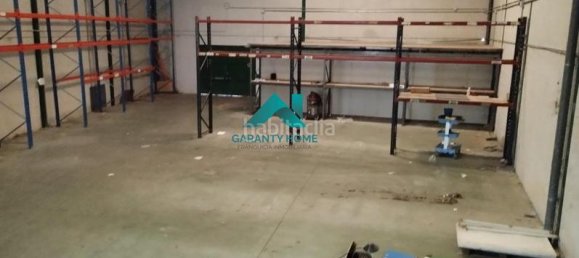 440m² Warehouse in Madrid, Spain No. 167702 2
