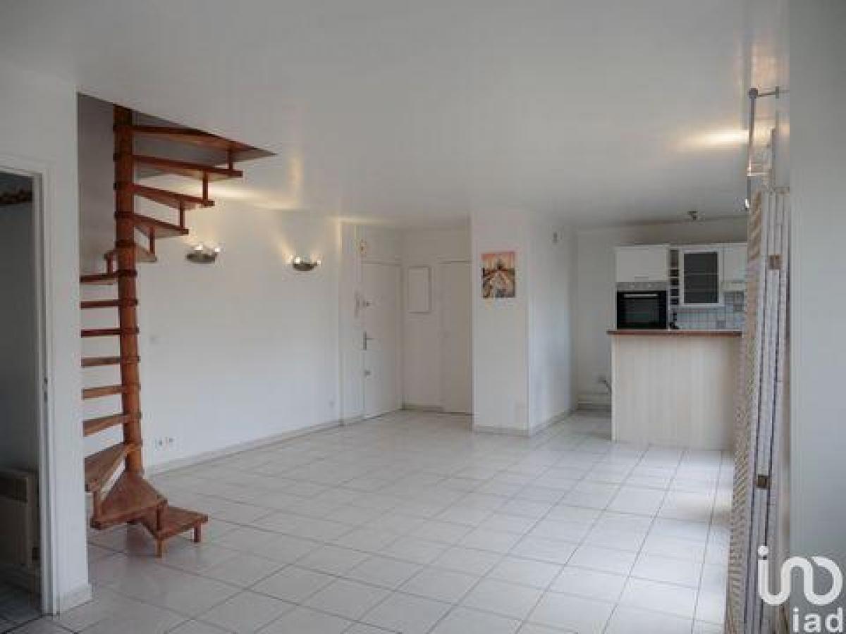 2 Schlafzimmer Eigentumswohnung in Villeparisis, France, Nr. 35260