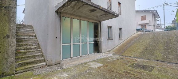 8 rooms House in Misano Adriatico, Italy No. 158484 24