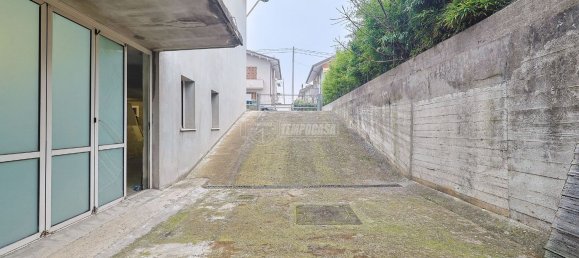 8 rooms House in Misano Adriatico, Italy No. 158484 23