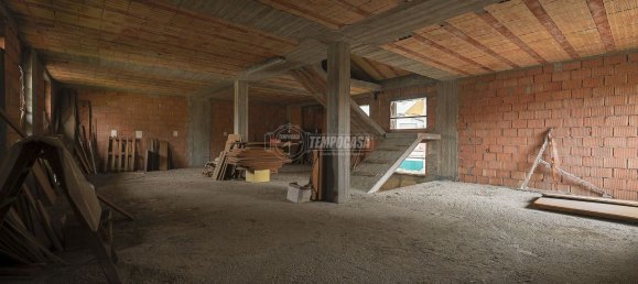 8 rooms House in Misano Adriatico, Italy No. 158484 13