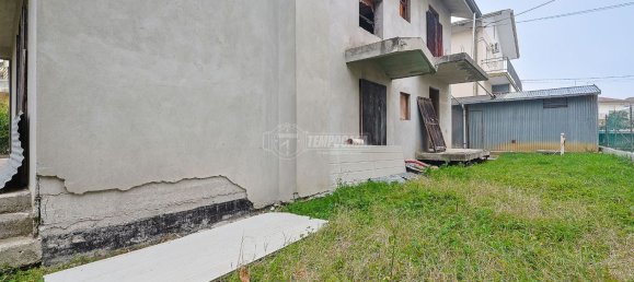 8 rooms House in Misano Adriatico, Italy No. 158484 20