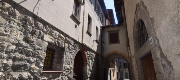 2 Schlafzimmer Wohnung in Predore, Italy, Nr. 354917 3