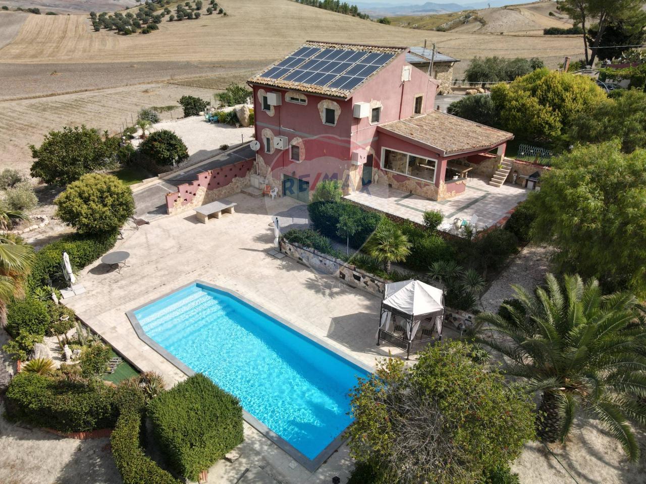 10غرفة فيلا في Caltagirone, Italy رقم 154109