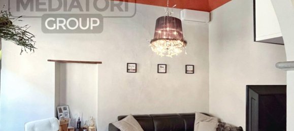 3 rooms Apartment in Montopoli in Val d'Arno, Italy No. 33038 9