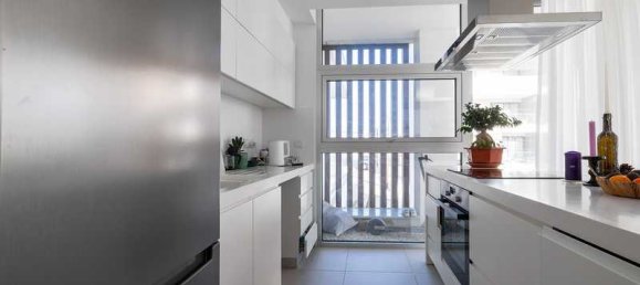 2 bedrooms Apartment in Germasogeia, Cyprus No. 18698 10