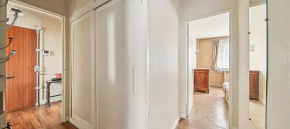 2 bedrooms Apartment in Paris, France No. 335213 7