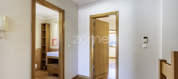 4 bedrooms House in Arcozelo, Portugal No. 100386 17